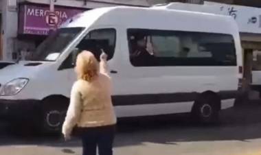 La mujer que hizo “fuck you” a Alberto Fernández explicó: “Lo hice desde el dolor”