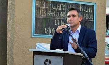 Franco Aranda: “la Constitución es un freno para una posible candidatura del gobernador Sergio Uñac para un nuevo mandato”,  fue echado por el gobernador