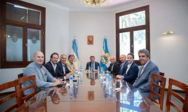 El gobernador Marcelo Orrego recibió al directorio de Arcor