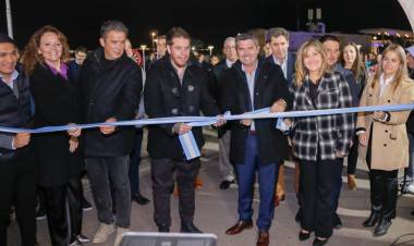 El gobernador Orrego estuvo en la apertura de la XXIX Feria Internacional de las Artesanías