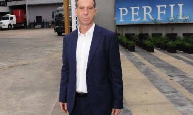 El hermano de Mauricio Macri denunció al grupo familiar por evasión y lavado de activos