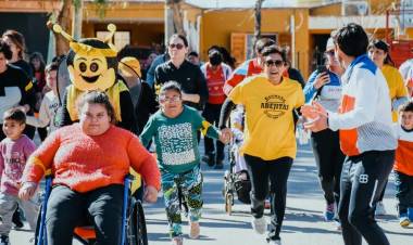 Festejo por el  "Día de la Educación Especial" con la Maratón por la Inclusión