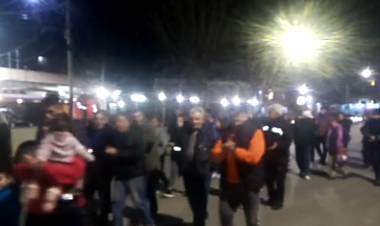 Fuerte reclamo de Jáchal por las excesivas e impagables facturas de energía: Asamblea en plaza departamental y marcha en calles céntricas