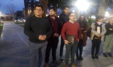 Tercer día del reclamo de facturas de energía en Jáchal: Fue el Intendente, hubo menos gente y solo la promesa de una gestión para conseguir una audiencia con el gobernador Orrego