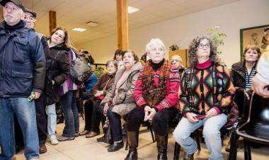 Más de 5 millones de jubilados y pensionados son pobres en Argentina