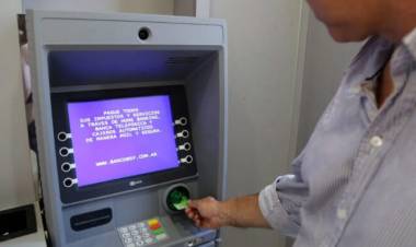 Empleados públicos de San Juan tendrán acreditados sus sueldos el 28 de febrero