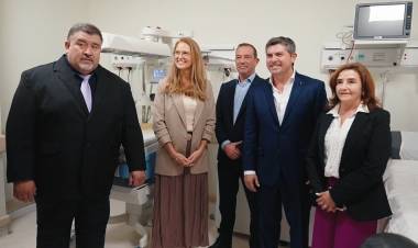 Hospital de Jáchal: Orrego inauguró nueva Maternidad, Unidad Oncológica y modernización del servicio de imágenes