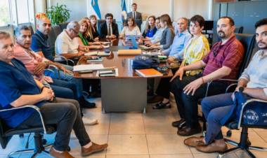 Paritarias docentes: Gobierno de San Juan formuló una propuesta a los gremios y ahora espera la respuesta