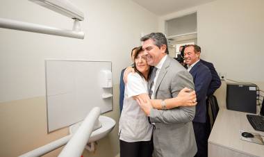 El gobernador Orrego inauguró la ampliación del Centro de Salud de Las Lomitas