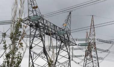 El Gobierno autorizó la privatización total de Enarsa