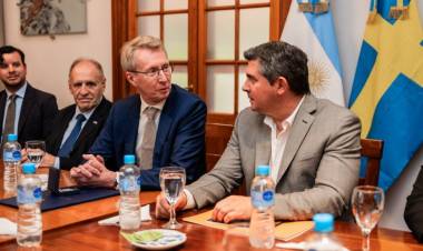 El gobernador recibió al embajador de Suecia en Argentina