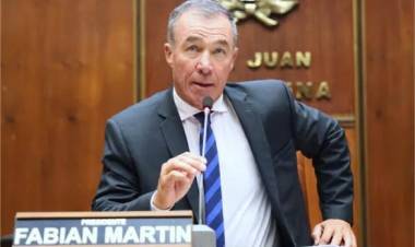 Fabián Martín dijo que durante la gestión de Uñac se habrían perdido "unos 50 millones de dólares"