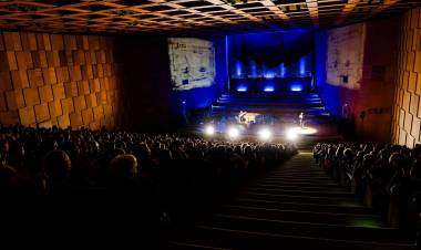 Emotiva  Gala de la Independencia en el Auditorio Juan Victoria