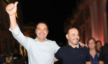 Elecciones en Corrientes: Gustavo Valdés fue el gran ganador de una jornada que dejó a LLA en un incómodo cuarto lugar