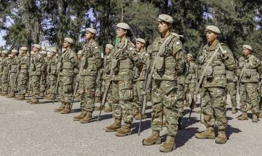 Se graduaron 68 soldados voluntarios que cumplirán funciones en el RIM 22