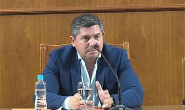 Orrego presentó un plan provincial inédito y multisectorial para combatir el consumo problemático en San Juan, con el foco en los jóvenes y un lugar para contenerlos