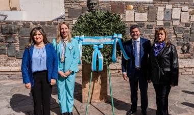 San Juan rindió homenaje a Sarmiento en el 137° aniversario de su fallecimiento