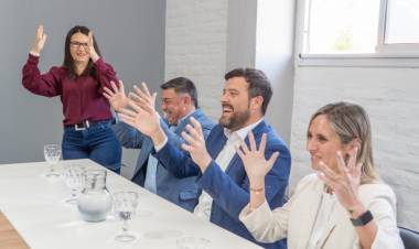 Inicia la tercera cohorte del curso de lengua de señas