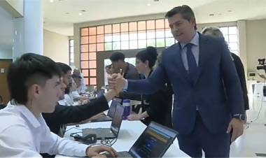 Orrego encabezó la apertura del Primer Congreso Provincial sobre Inteligencia Artificial aplicada a la Educación