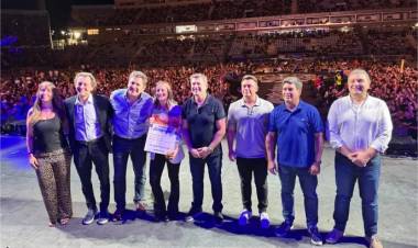 FNS 2025: Abril Aranda, de Capital, es la nueva Emprendedora del Sol 2025