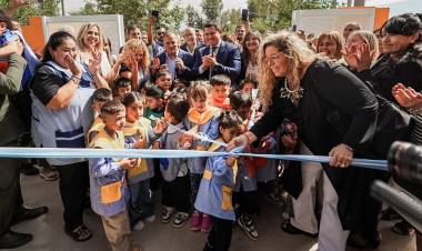 Orrego inauguró la ENI N° 81, clave para el futuro educativo en Ullum