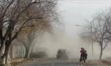 Alerta meteorológica por viento Zonda este domingo en la Provincia
