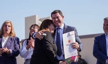 Con la entrega de un nuevo barrio, el Gobierno de San Juan genera más oportunidades de acceso a la vivienda para las familias de Chimbas