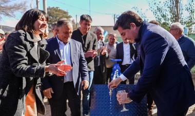En el 275º aniversario de Jáchal, Orrego inauguró obras claves para la seguridad, el agua potable, la salud y la conectividad