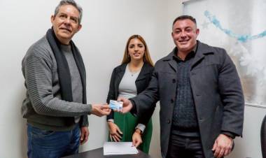 Entregan los vouchers para los Centros de Familia