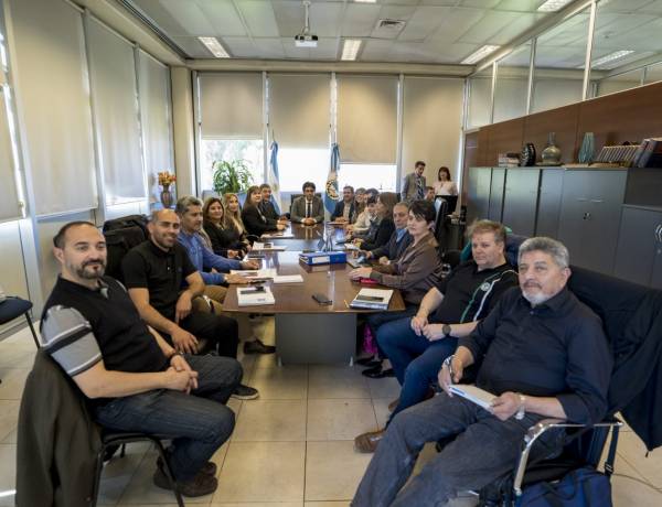 Paritarias docentes: Gobierno de San Juan y gremios terminaron una nueva negociación