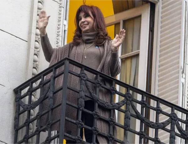 CFK no podrá volver a cobrar la pensión de Néstor Kirchner y ANSES le pedirá que devuelva Mil millones de pesos
