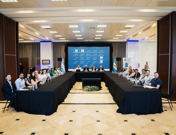 Comenzó en San Juan la reunión del Comité Ejecutivo de la Comisión Federal de Impuestos