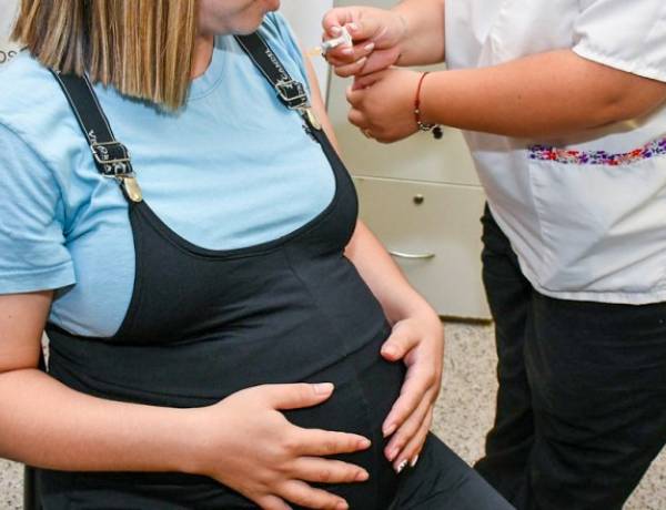 Unas 700 embarazadas ya recibieron la vacuna contra el virus sincicial
