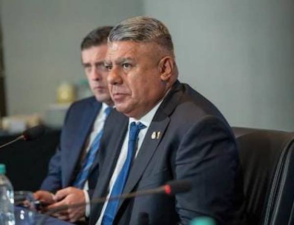 Por qué la Justicia citó a indagatoria y prohibió salir del país a Tapia y Toviggino: los otros dirigentes de la AFA implicados