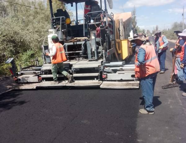 Obra de pavimentación en Jáchal: Calle Eugenio Flores habilitada para el transito normal