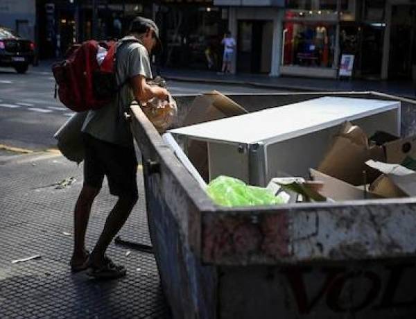 La pobreza registró una nueva baja: fue de 28,2% en el segundo semestre de 2025 y afectó a 13,5 millones de personas