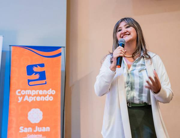 Comprendo y Aprendo: Educación lanzó la formación para docentes de primaria