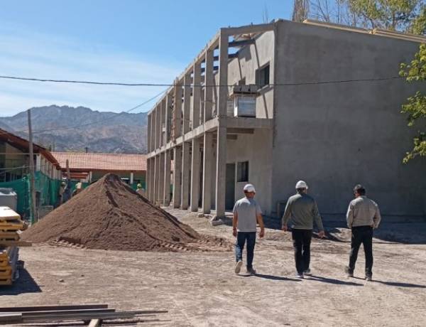 Solo 4 provincias crearon empleo en enero, contra 100.000 puestos que se perdieron en el resto del país