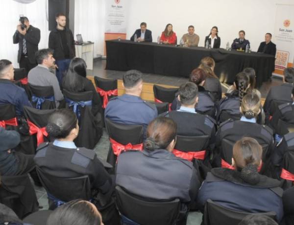Programa provincial "San Juan Capacita en Turismo": 120 efectivos policiales se formarán como anfitriones