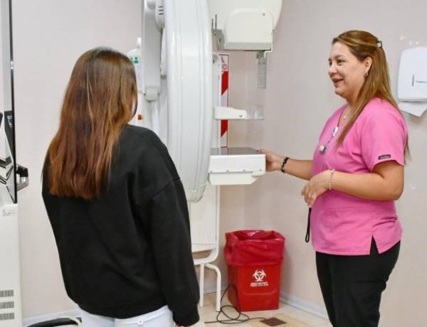 Refuerzan la prevención y los controles con la segunda Noche de las Mamografías