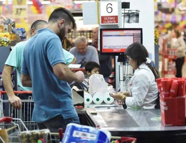 En abril la inflación fue de 2,6% y una familia tipo necesitó $1.469.768 para no ser pobre