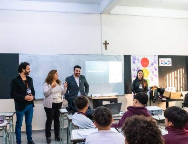 Más de 800 estudiantes de secundaria participaron del programa Construyendo Seguridad