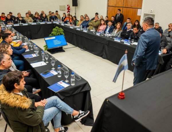 Por primera vez se integró a los 19 departamentos en una mesa de protección civil