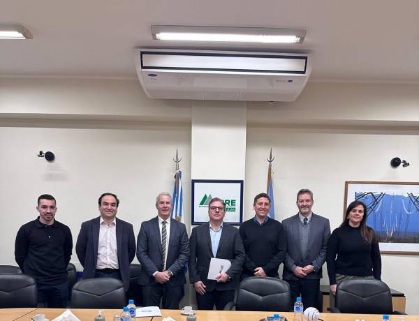San Juan modernizará su red eléctrica con la instalación de 4.000 medidores inteligentes para el sector industrial