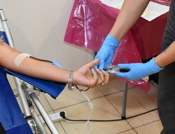 El Ministerio de Salud convoca a donantes de sangre O negativo ante la alta demanda