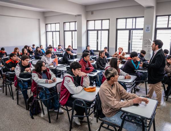 Más de 1.300 estudiantes participaron de talleres de exploración vocacional