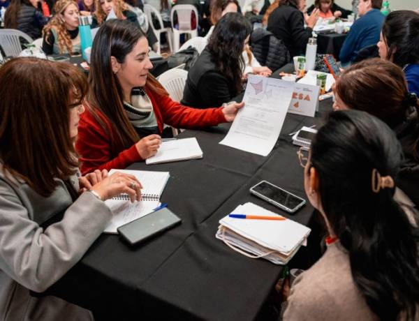 Modo Matemática avanza con talleres en la formación docente anual