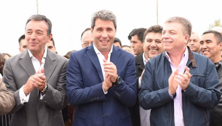 “Lo Primero, es la Familia…!!!: El hijo del Intendente de Jáchal Miguel  Vega y la suegra del diputado Jorge Barifusa a Planta Permanente por Decreto