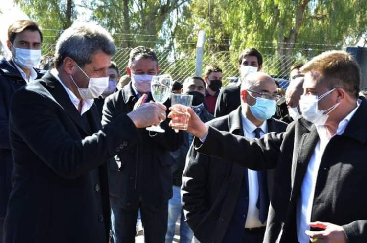 Sergio Uñac nos miente, Agua Segura: Los análisis de agua son oficiales y entregan altos valores no óptimos para consumo humano.