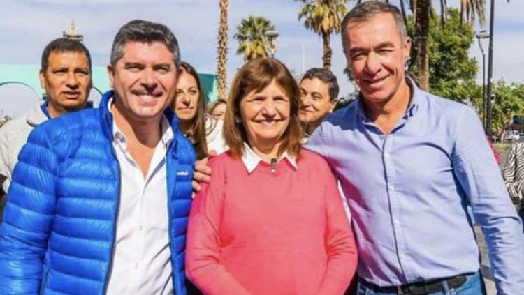 Martes 17 de octubre: La candidata a presidente Patricia Bullrich llega a San Juan en la semana final de campaña